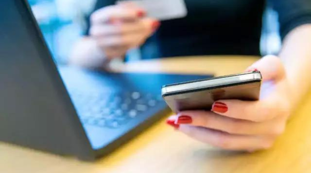 क्रेडिट कार्ड 